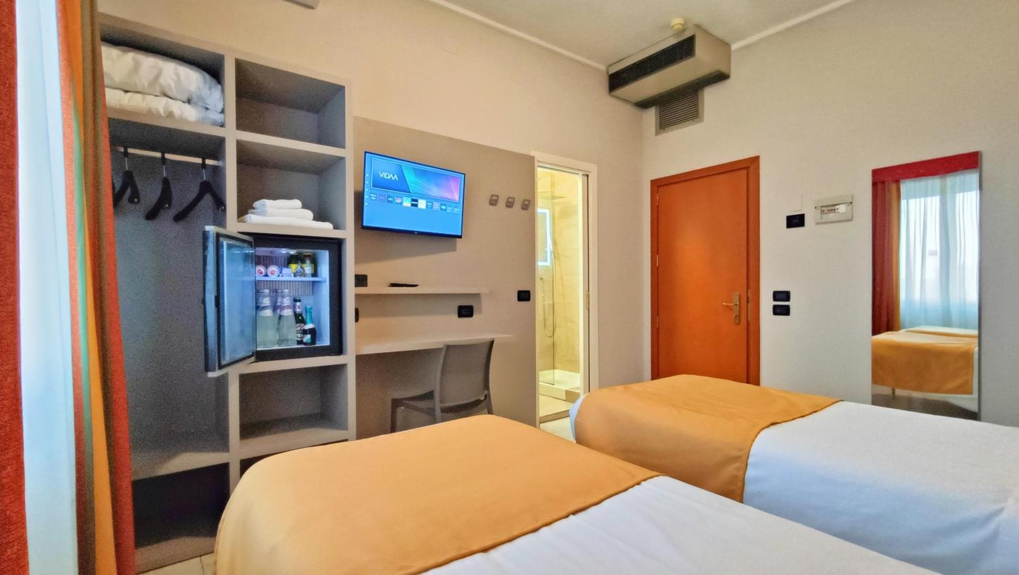 Valmarina Hotell Calenzano Exteriör bild